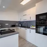 Fijala * Crikvenica