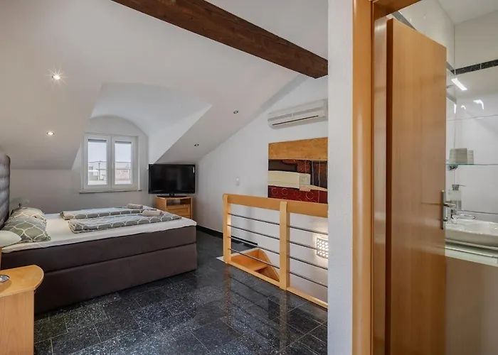 Fijala ツリクヴェニツァ