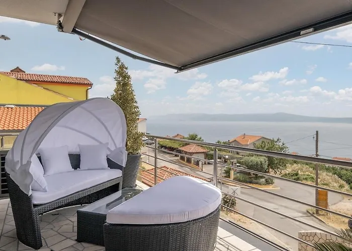 Fijala * ツリクヴェニツァ