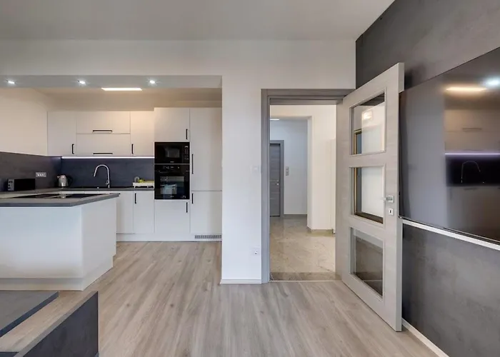 アパート Fijala ツリクヴェニツァ